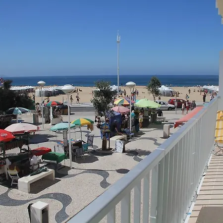 Bed & Seaside Apartmán *